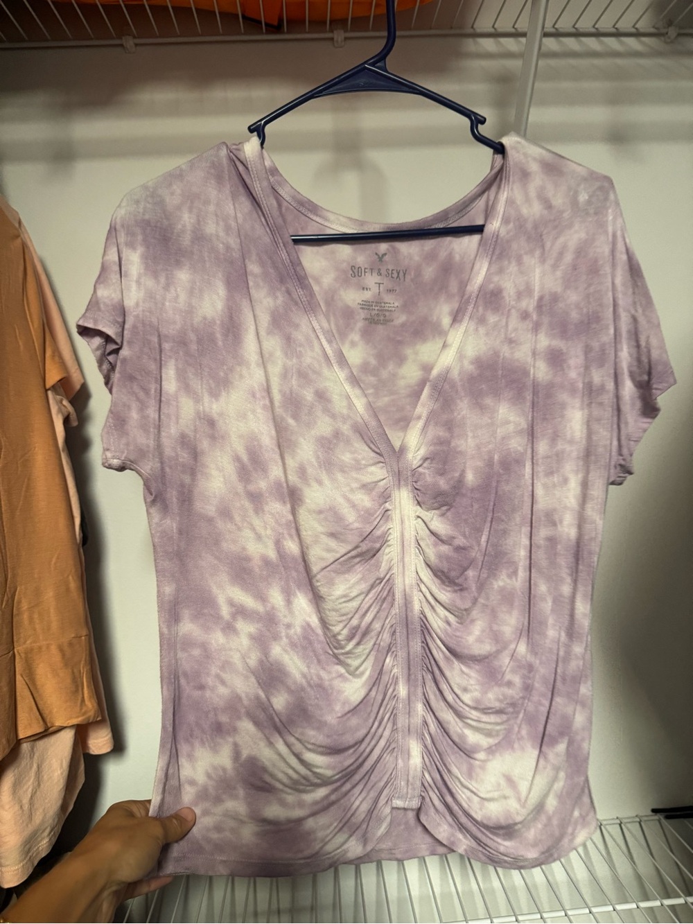 Women's Lavender Tie-Dye Ruched V-Neck Top